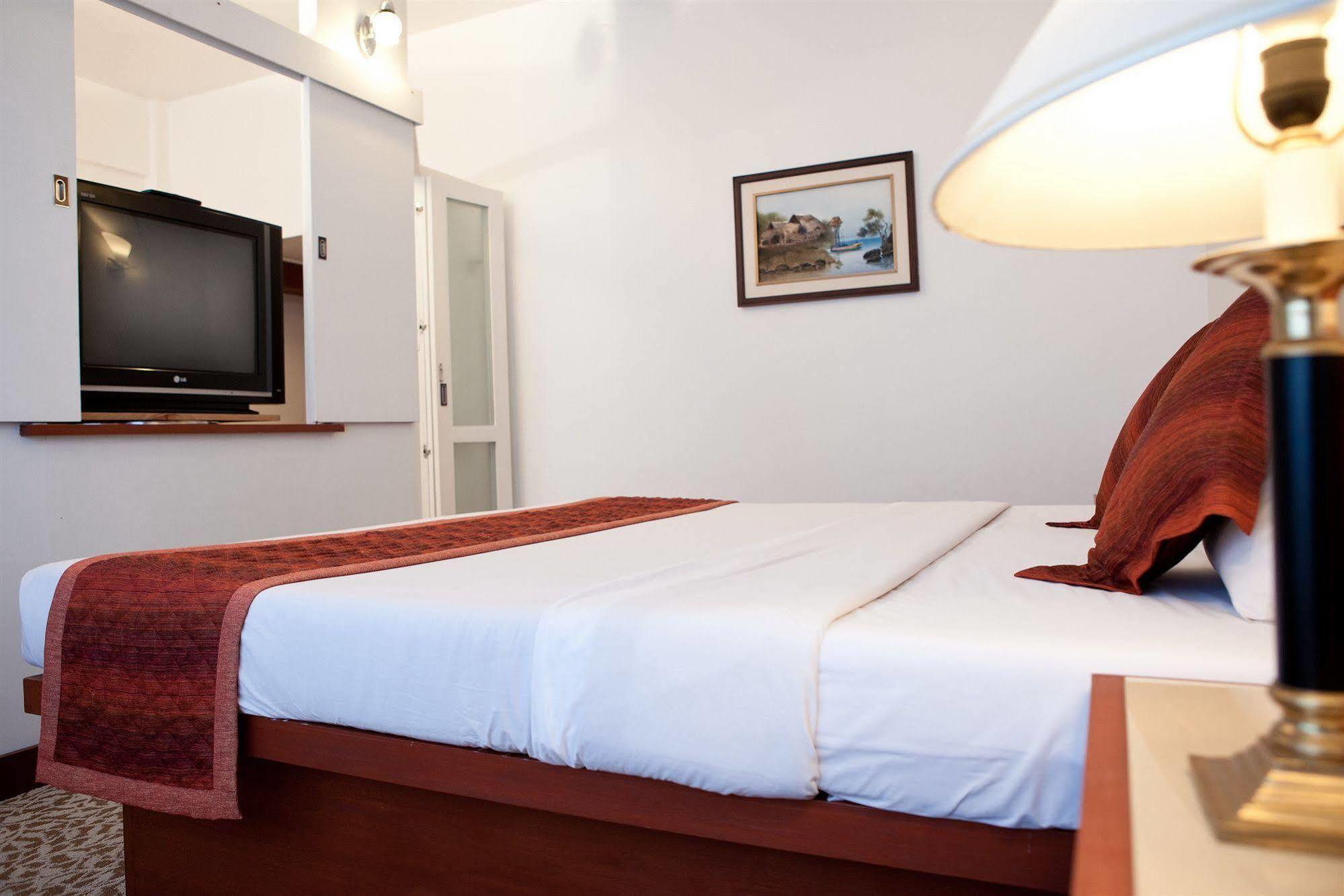 Tanyong Hotel Narathiwat Dış mekan fotoğraf